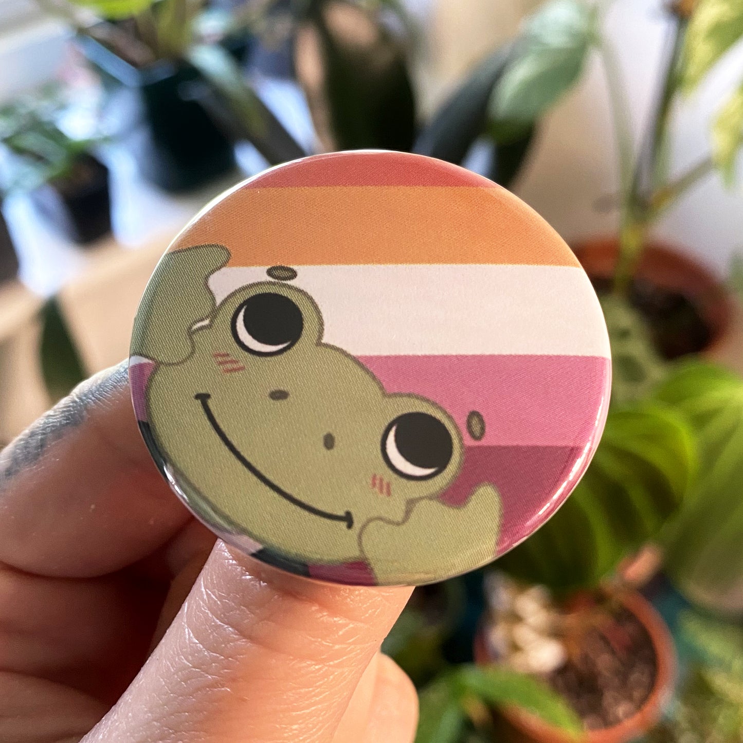 Pride Frog Lesbian Pin Badge